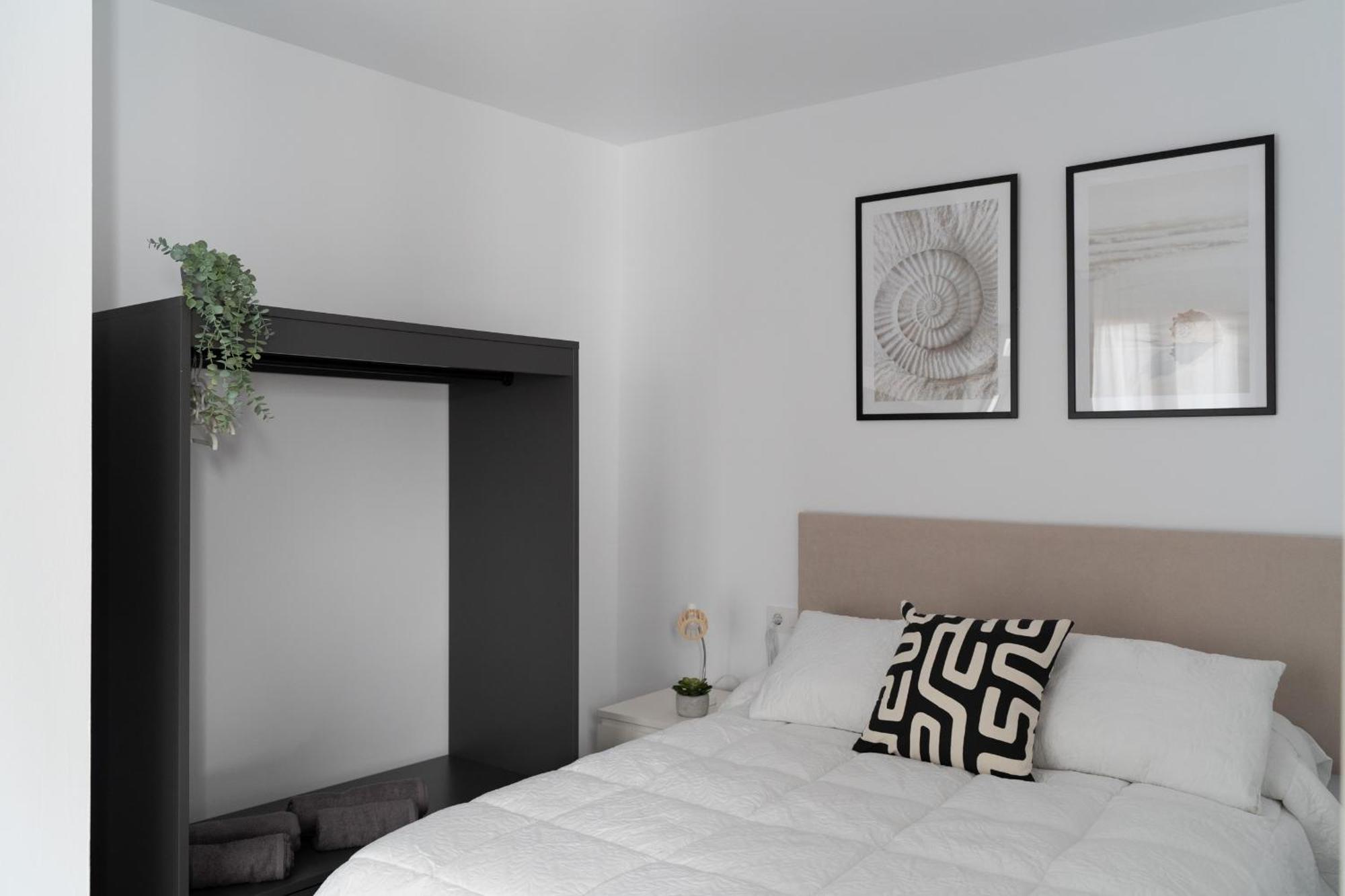 Apartamentos La Vista 科尼尔-德拉弗龙特拉 外观 照片